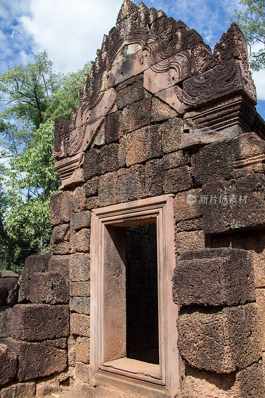 柬埔寨:吴哥建筑群的Banteay Srei庙